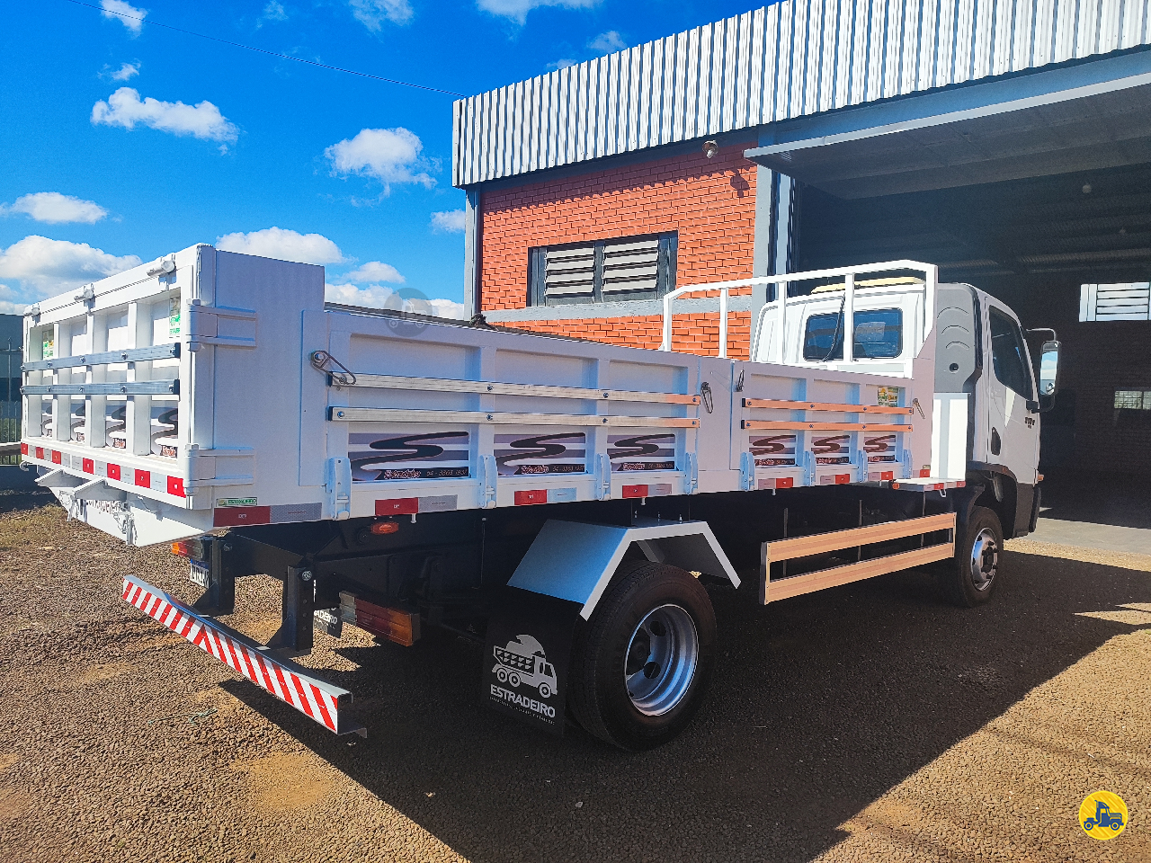 CAMINHAO MERCEDES-BENZ MB 915 Caçamba Basculante 3/4 4x2 Perin Veículos SARANDI RIO GRANDE DO SUL RS